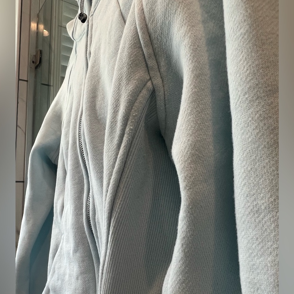 Lululemon scuba zip up hoodie baby blue - Picture 12 of 15